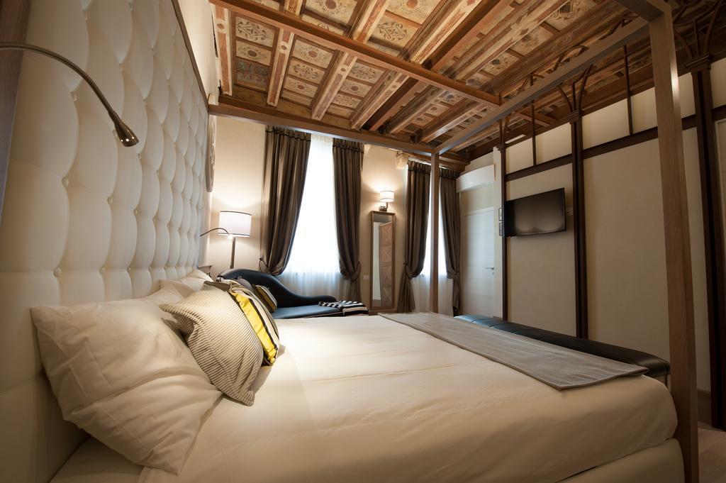 Residenza Bonifacio - Adults Only Hotel Верона Екстериор снимка