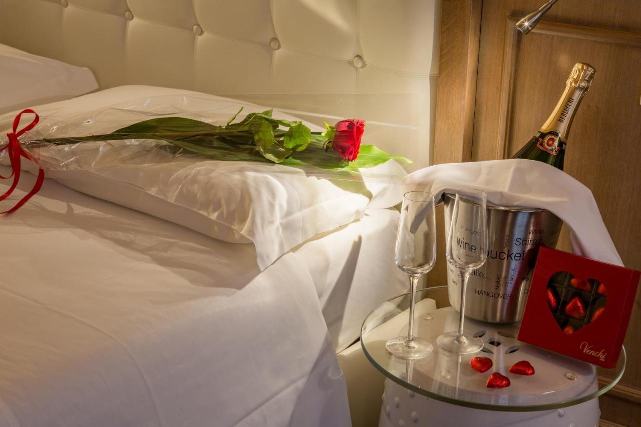 Residenza Bonifacio - Adults Only Hotel Верона Екстериор снимка