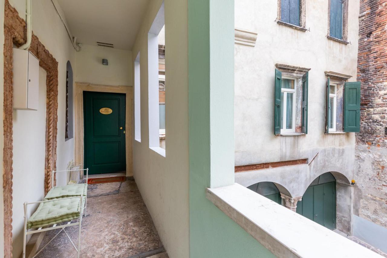 Residenza Bonifacio - Adults Only Hotel Верона Екстериор снимка